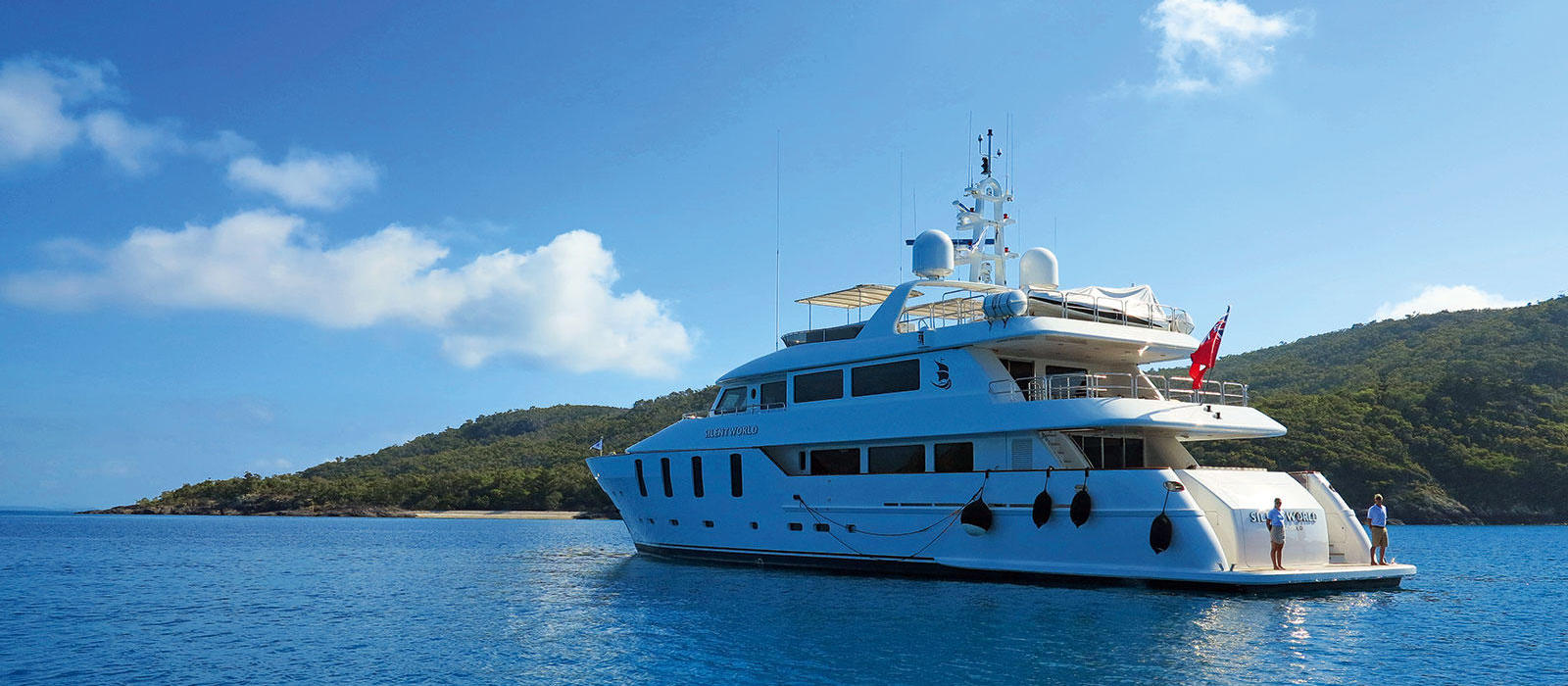 Cruise The Reef On This Super Yacht