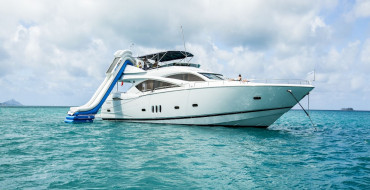 luxury boat hire on Alani main profile