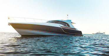 Thumbnail image of Luxury boat hire on Crystal Blue