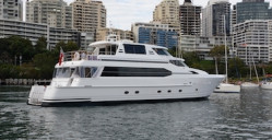 AQA Luxury Boat Hire